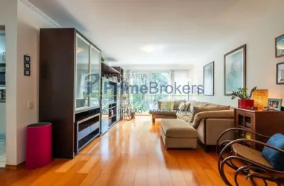 Com 3 dormitórios, sendo 1 suíte, e 4 banheiros, oferece conforto e praticidade para você e sua famí