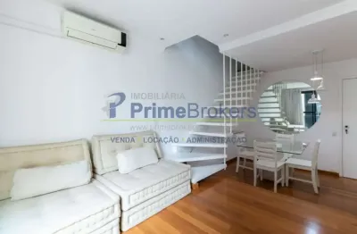 Com uma área privativa de 70 m², o apartamento dispõe de 1 suíte e 2 banheiros, ideal para atender s