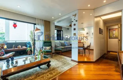 O imóvel conta com 4 dormitórios, 3 suítes e 4 banheiros, ideal para famílias que buscam conforto e