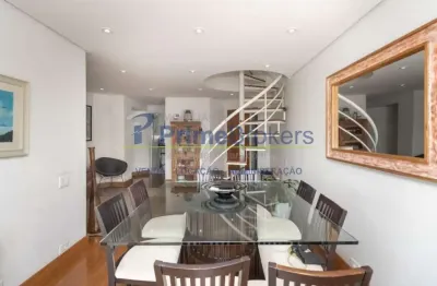 Com 190 m² de área privativa, a propriedade oferece um lar ideal para famílias, com três dormitórios