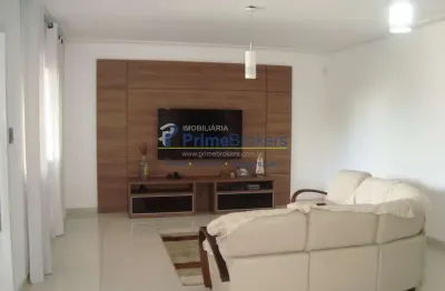 Sobrado reformado : 4 quartos sendo  2 suítes, 5 vagas, 640 m², próximo ao shopping  plaza sul