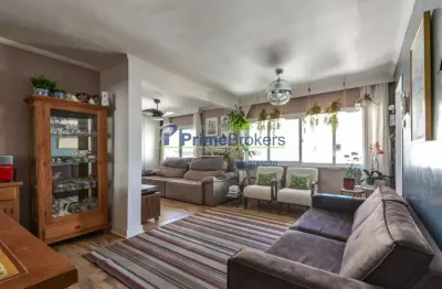 Com uma área privativa de 82,47 m², este imóvel possui 2 dormitórios, 1 banheiro social e 1 vaga de