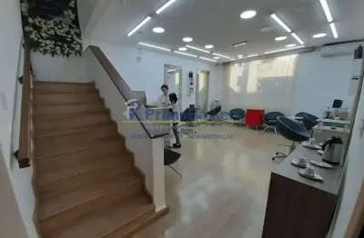 Sobrado  á venda com 4 níveis -  3 quartos - 2 vagas -Jabaquara. São Pau