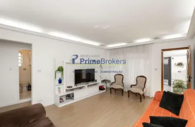 Com uma área privativa de 270 m², este imóvel é ideal para famílias em busca de conforto e espaço.