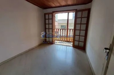 Sobrado de esquina  com 3 dormitórios 2 vagas próximo do metro shopping santa cruz. sobrado de esqui