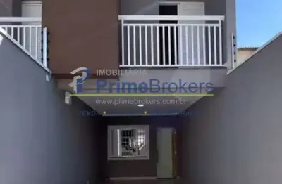 Sobrado novo recém entregue acabamento fino 3 dorms 2 suítes 2 vagas com quintal sp