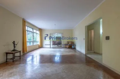 Apartamento á  venda em jardim paulista com 3 quartos, sendo 1 suíte, 237m²