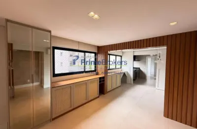 Apartamento, 142m² - 4 dormitórios, 1 suíte, 2 vagas, totalmente reformado - moema