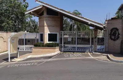 Casa à Venda em Parque Rural Fazenda Santa Cândida, Campinas - SP