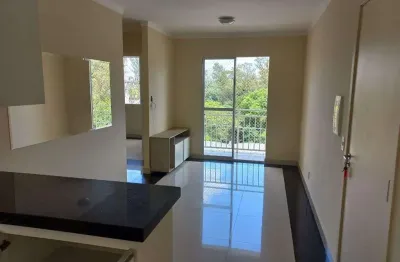 Apartamento 2 Dormitórios com Planejados, Sacada e Vista Verde