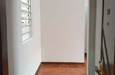 Apartamento para alugar com 2 dormitórios e varanda no Centro de Campinas