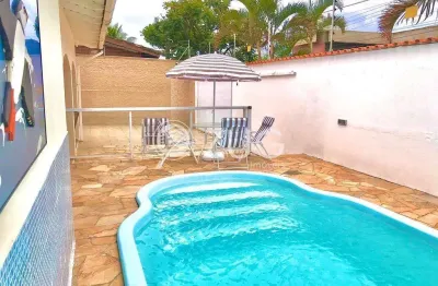 Casa à venda em guarujá, jardim virgínia, com 3 suítes, com 300 m²