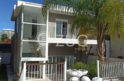 Sobrado à venda em bertioga, indaiá, com 4 suítes, com 250 m²
