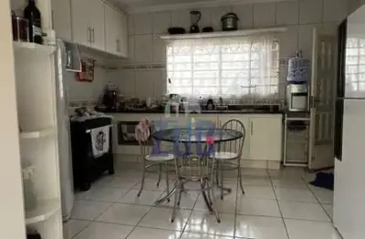 Casa à venda em americana, jardim nielsen ville, com 3 quartos, com 147 m²