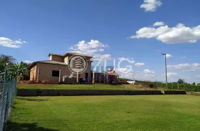 Chácara à venda em Cosmópolis, Área Rural de Cosmópolis, com 3 quartos, com 1782.98 m²