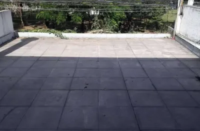 Pensão com 8 suítes e cozinha comunitária no bairro humaitá próximo ao ceagesp