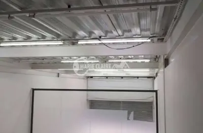 Sala comercial para alugar na Rua do Triunfo, Santa Ifigênia, São Paulo