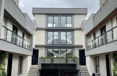 Casa em condomínio fechado com 3 quartos à venda na Rua Gerson da Graça, 121, Campina do Siqueira, Curitiba por R$ 1.811.512