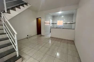 Casa com 2 quartos à venda na Rua Osvaldo Sampaio, 99, Aviação, Praia Grande