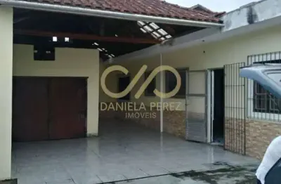 Casa com 2 quartos à venda na Vila Caiçara, Praia Grande 