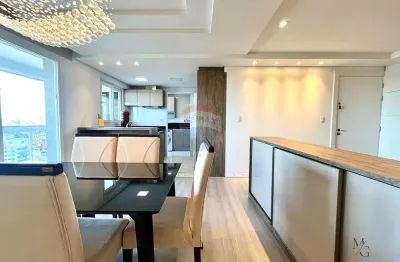 Apartamento semimobiliado com 3 dormitórios e 94m² privativos