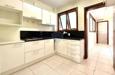 Apartamento central 2 quartos 2 banheiros: conforto e praticidade 83m²