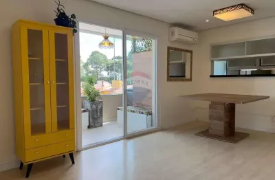 Apartamento 02 dormitórios com uma suite, Ultimo Andar, Bairro Jardim Amériica