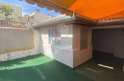 Casa Residencial para venda na Vila Mariana, 5 dormitórios 1 suíte com 5 vagas de garagem.