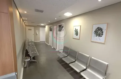 Salas comerciais para locação no bairro da república, 380m² de área útil a 8 minutos a pé do metrô