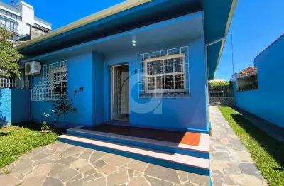 Casa comercial para alugar na rua clemente pinto, 115, fião, são leopoldo por r$ 4.400
