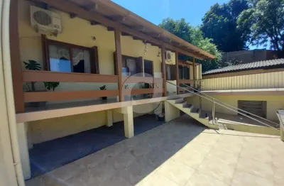 Casa com 3 quartos à venda na martim giordani, 109, scharlau, são leopoldo por r$ 750.000