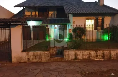 Casa com 3 quartos à venda na rua emílio boeckel, 355, fião, são leopoldo por r$ 600.000