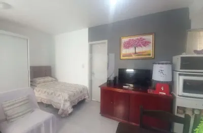 Kitnet / stúdio à venda na rua são joão, 910, centro, são leopoldo por r$ 140.000