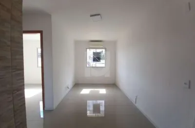 Apartamento com 2 quartos para alugar na rua tomé de souza, 1, santos dumont, são leopoldo por r$ 1.200