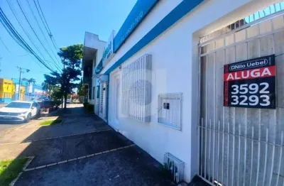 Casa com 2 quartos para alugar na rua bento gonçalves, 1448, centro, são leopoldo por r$ 2.500