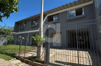 Casa com 3 quartos à venda na Rua Presidente João Goulart, 155, Morro do Espelho, São Leopoldo por R$ 450.000