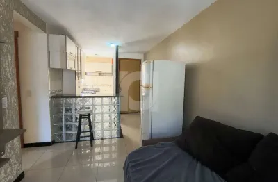 Apartamento com 2 quartos para alugar na Avenida Imperatriz Leopoldina, 2300, Pinheiro, São Leopoldo por R$ 1.700