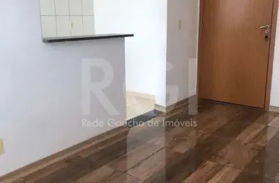 Apartamento com 2 quartos , 1 vaga em condominio fechado com portaria.