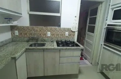Aluga apartamento mobiliado de 1 dormitório na cidade baixa!