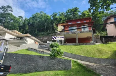 Casa em condomínio fechado com 4 quartos à venda na treze, 229, itaipu, niterói por r$ 1.050.000