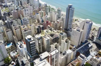 Apartamento com 3 quartos à venda na Rua 207, 258, Meia Praia, Itapema