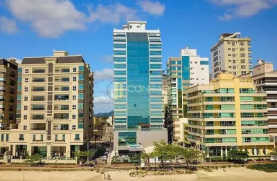 Apartamento com 4 quartos à venda na Rua 323, 30, Meia Praia, Itapema