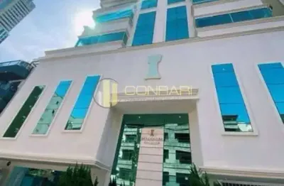 Apartamento com 3 quartos para alugar em Meia Praia, Itapema 