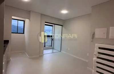Alguel anual - Apartamento 2 Dormitórios a 160m do Mar com Lazer Completo!