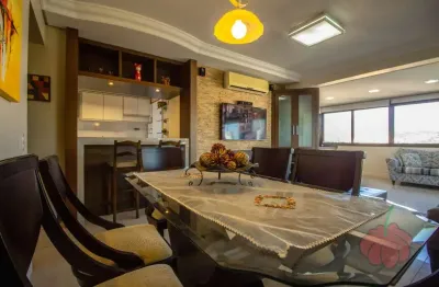 Apartamento com 3 quartos à venda na Rua Guararapes, 455, Petrópolis, Porto Alegre, 124 m2 por R$ 1.375.000