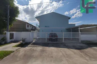 So028 - sobrado condomínio fechado 230metros da praia - financie