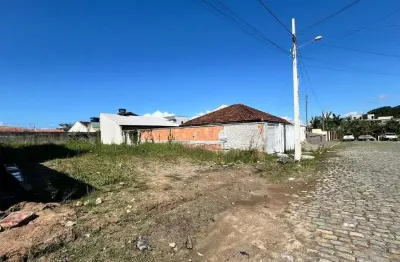 Terreno à venda na Rua Lavanda, Morrinhos, Bombinhas