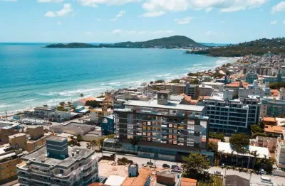 Apartamento de 2 suítes com vista ao mar de bombas a 150m da praia