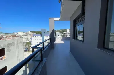 Cobertura duplex com 4 dormitórios a 350m do mar de bombas