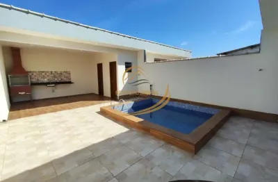 Casa nova com terrenão, espaço de lazer completo lado praia para venda em itanhaém!